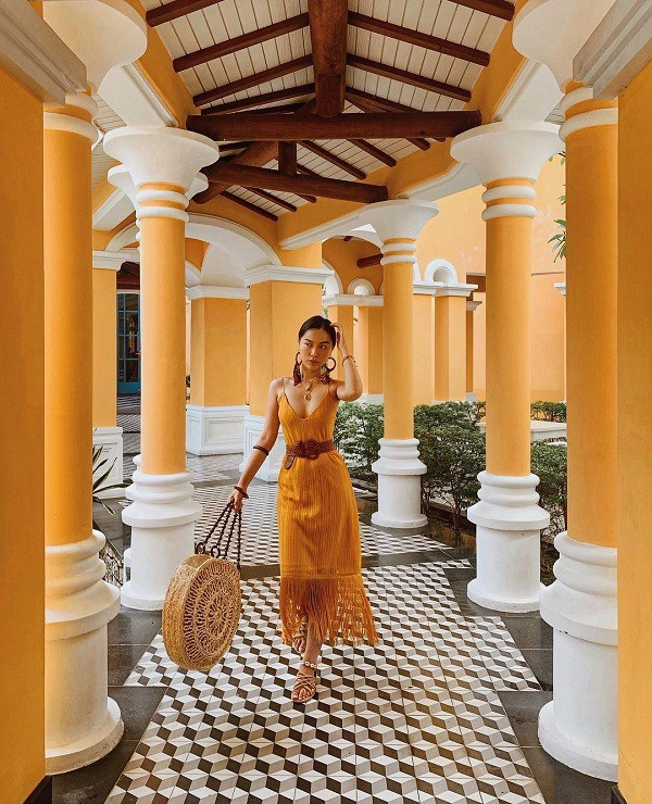 4 mẫu túi cói đang hot rần rần nàng diện đi du lịch vừa sang chảnh lại tiện lợi hết sức - 3