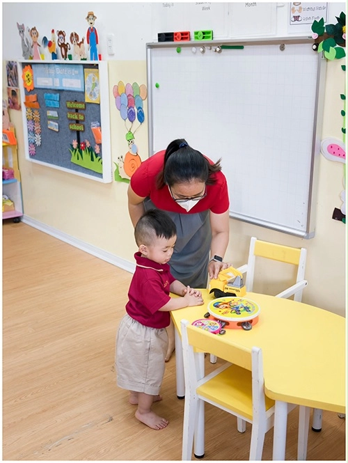 40 tuổi mới có con dương khắc linh tậu xế hộp hơn 1 tỷ đồng chuyênchở con đi học mẫu giáo - 8