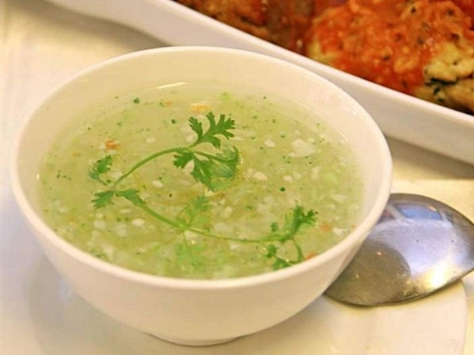 5 công thức nấu cháo bí xanh cho bé ngọt thơm bổ dưỡng - 10