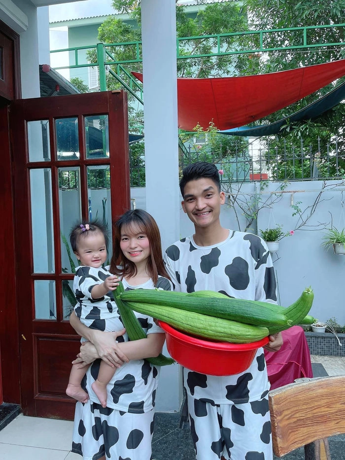 5 ông bố bỉm sữa showbiz việt chăm con quá bá đạo các bé không một tiếng khóc - 10