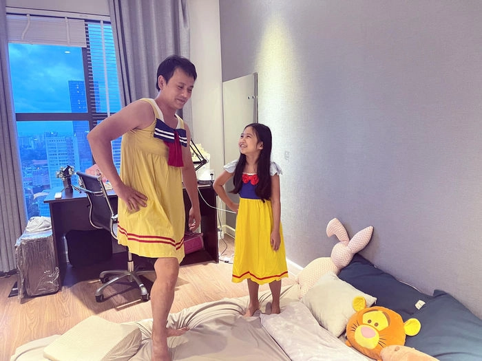 5 ông bố bỉm sữa showbiz việt chăm con quá bá đạo các bé không một tiếng khóc - 14