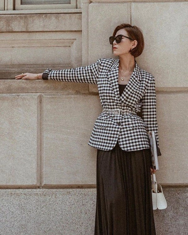7 cách diện chân váy đen giúp nàng công sở ghi điểm thanh lịch sành điệu ngoài sức tưởng tượng - 3