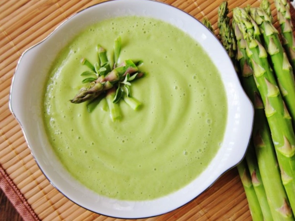 8 cách nấu cháo măng tây cho bé ăn dặm thơm ngon giàu dinh dưỡng - 1