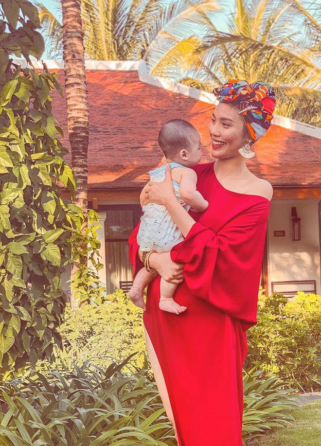 8 mỹ nữ xinh đẹp nhất nhì showbiz việt cùng sinh con cho chồng giàu nức tiếng gia thế khủng - 4