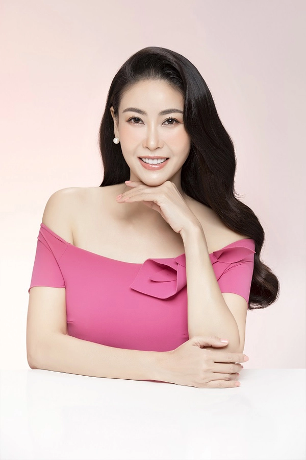 83 của hoa hậu có gì khác - 2