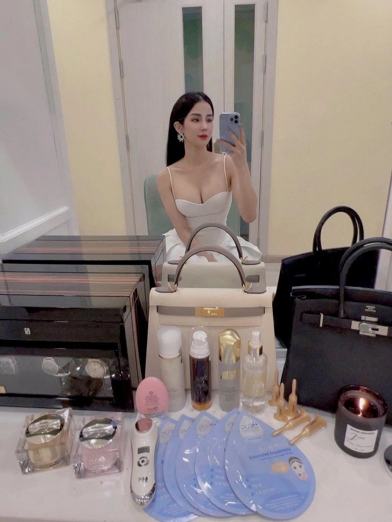 83 diệp lâm anh khoe kim cương la liệt túi hiệu còn cám ơn anh chàng nào đó - 6