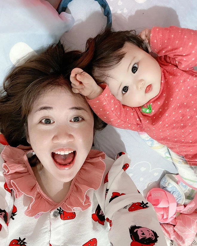 9x miền tây lấy chồng đài loan sinh con như búp bê người đài bất chấp giãn cách đến ngắm - 2