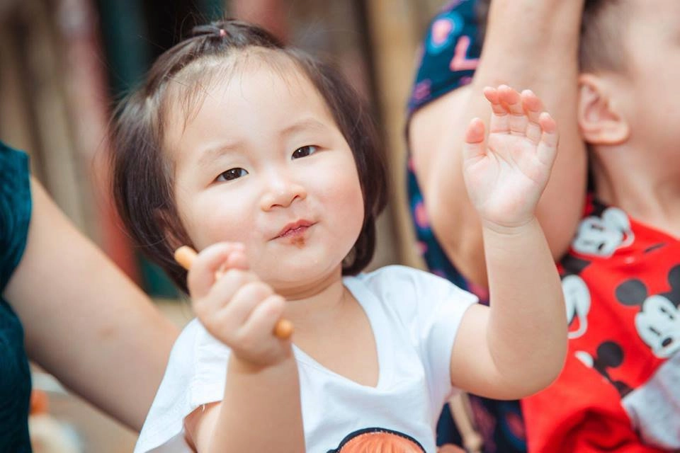 Ái nữ nhà tuấn hưng hoá con gái miền tây bắt chước mỹ nhân ở biệt phủ 80 tỷ - 7