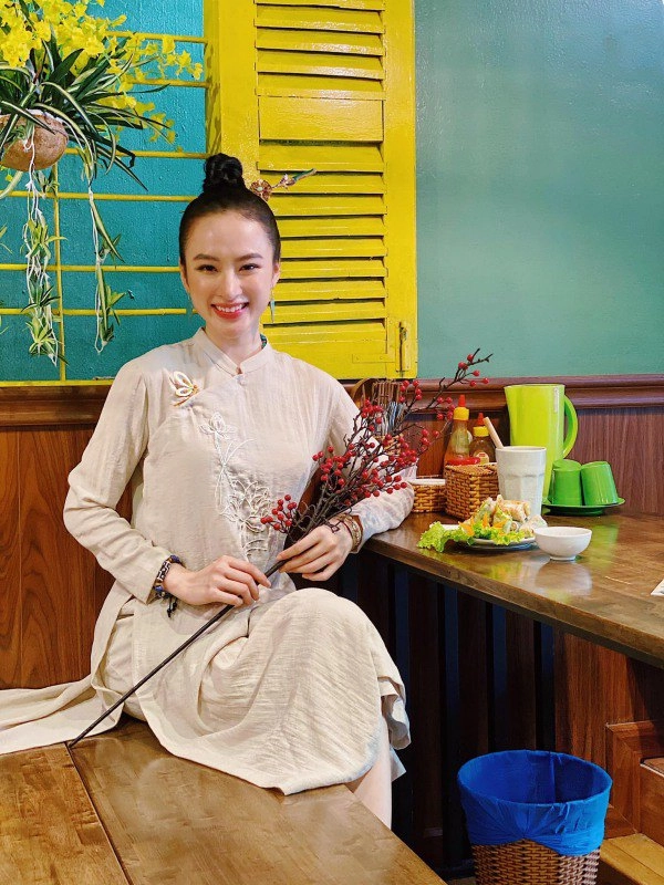 Angela phương trinh diện váy đỏ rực mừng tuổi mới chẳng hở hang mà xinh xuất sắc - 8
