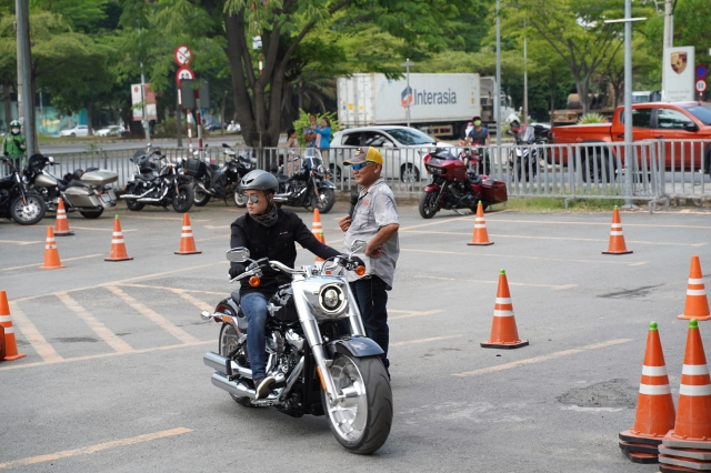 Anh em chơi xe harley-davidson hội tụ đông đảo trong ngày tập huấn kỹ năng lái xe an toàn - 15