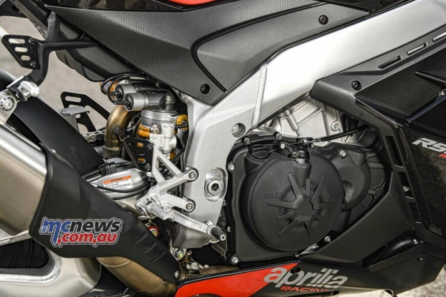 Aprilia rsv4 2021 chính thức trình làng với hiệu suất khí động học kèm sức mạnh mới - 18