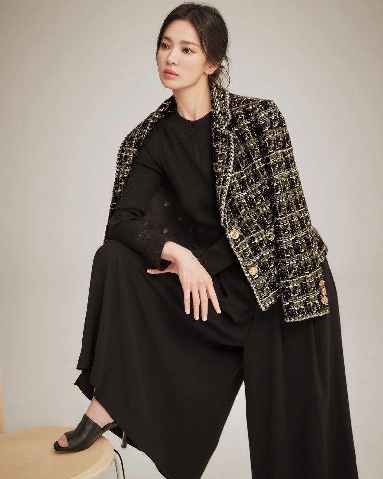 Bà hoàng cháy hàng song hye kyo dự báo xu hướng thời trang thu đông dân công sở bắt trend còn kịp - 7