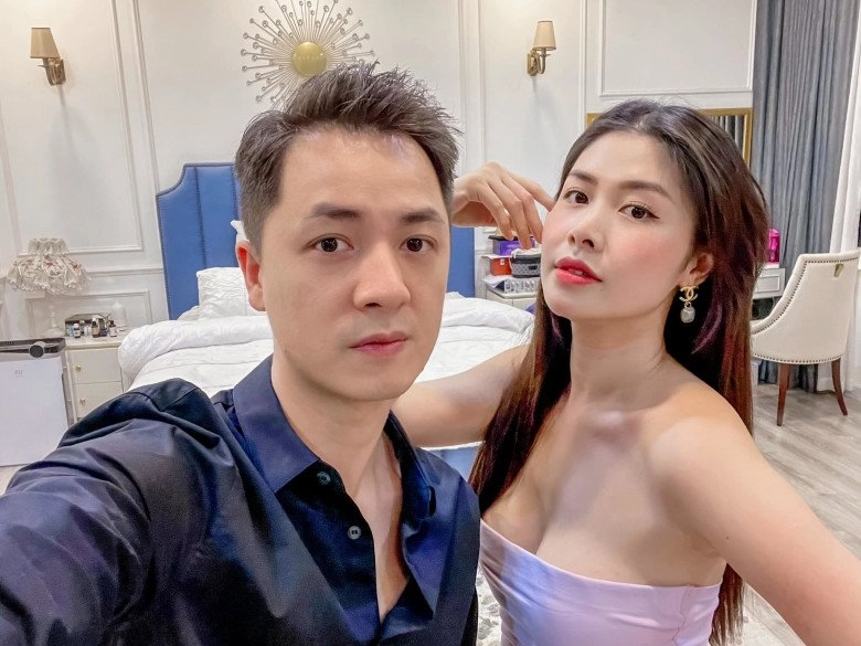 Bà xã đăng khôi sau sinh 2 con dáng đẹp hơn tuổi trăng tròn chẳng trách chồng thích gọi em bé - 7