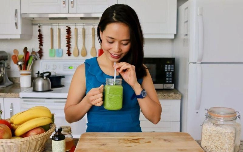 Bà xã hồng đăng uống loại thần dược xanh lè mỗi ngày 2 lít giárẻ bèo thay luôn nước lọc - 9