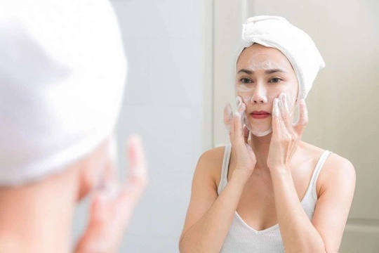 Bạn đang làm những việc khiến lỗ chân lông nở toang hoác mỗi ngày dừng ngay còn kịp - 26