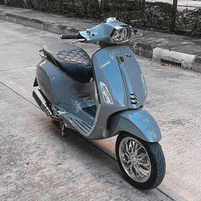 Bản độ vespa sprint chất như cất của một cậu cả đích thực - 17