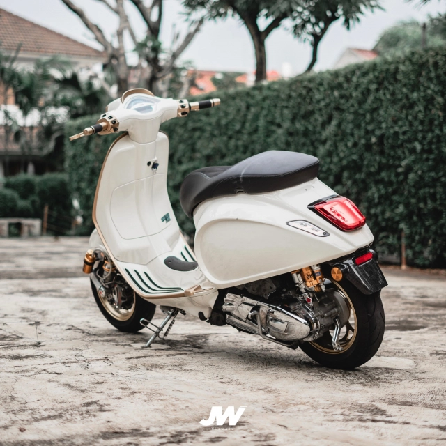 Bản độ vespa sprint sở hữu nhan sắc thuộc hàng cực phẩm - 15