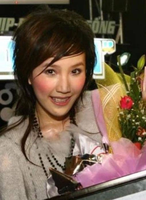Bao thy và chiếc cằm hon 10 nam trời dính nghi vấn chỉnh sửa - 5