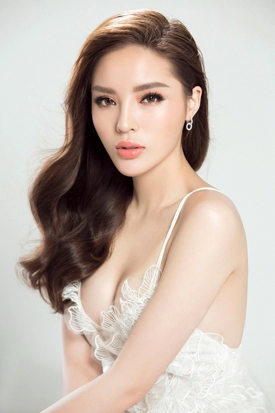 Bao thy và chiếc cằm hon 10 nam trời dính nghi vấn chỉnh sửa - 9