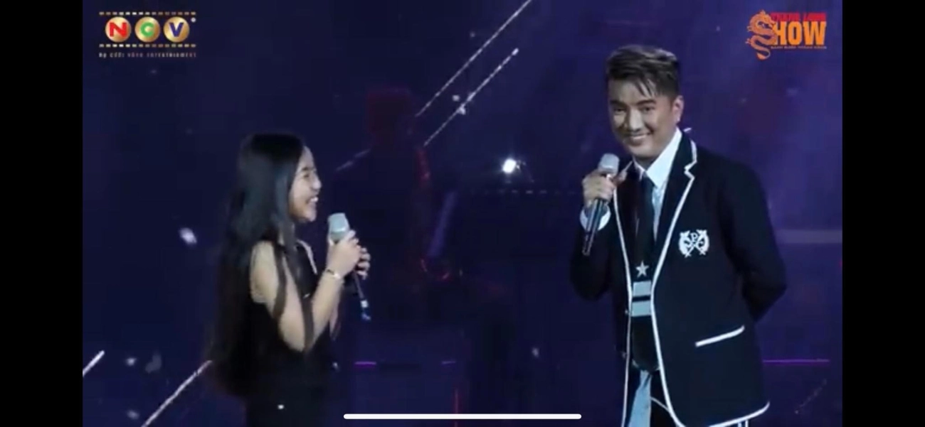 Bé gái từng song ca với đàm vĩnh hưng 13 tuổi cao 1m7 ra dáng hoa hậu ở nhà 20 tỷ - 2