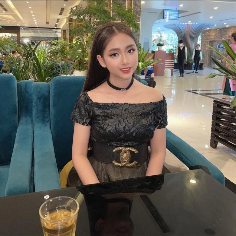 Bé gái xinh nhất nhì hải phòng ai cũng biết tên giờ sau 5 năm thay đổi hóa kiều nữ - 6