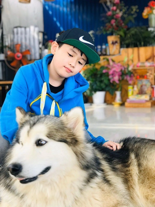 Bé trai được tăng thanh hà xemnhư con ruột cao lớn tuổi 13 từng là mẫu nhí đắt show - 5