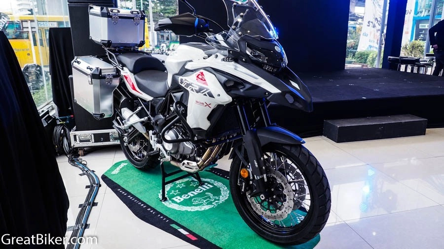 Benelli trk800 mới chuẩn bị ra mắt vào tháng 9 năm 2020 - 5