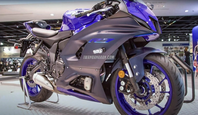 Bí ẩn về lổ thông gió phía trước của yamaha r7 đã được hé lộ - 4