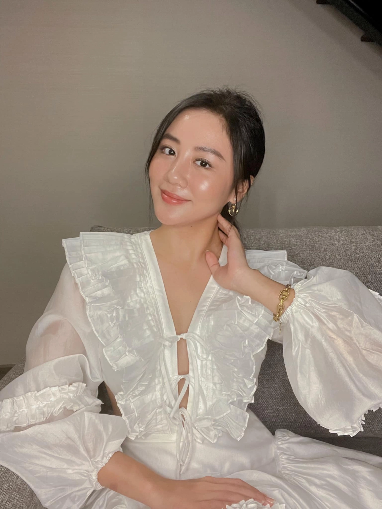 Bị chê mặt bóng như đổ dầu văn mai hương hé lộ chu trình skincare làm ai nấy ngạc nhiên - 11