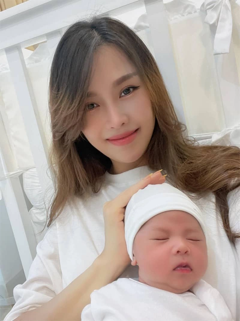 Bị ruồng bỏ khi mang thai ly kute cùng con giờ sống sang hiền thục định cư tại mỹ - 2