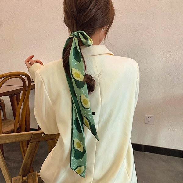 Biến tấu 4 kiểu tóc phong cách hàn quốc chỉ bằng 1 chiếc khăn lụa - 6