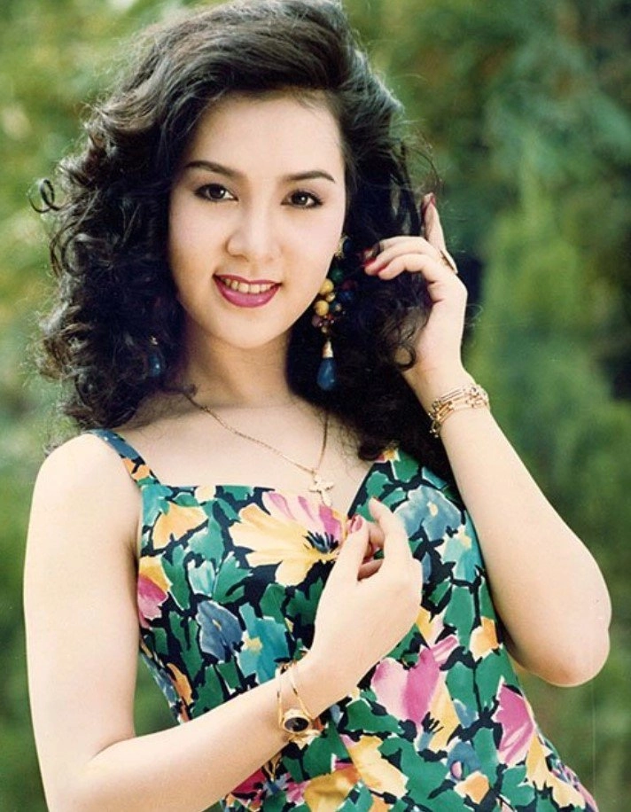 Biểu tượng sắc đẹp thập niên 90 mộng vân làm mẹ đơn thân 53 tuổi trẻ đẹp như chị của con - 5