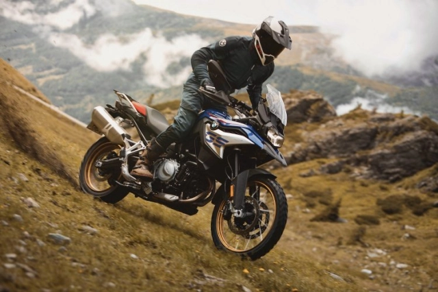 Bmw f850 gs và f850gs adventure 2022 vừa ra mắt với giá từ 372 triệu đồng - 1