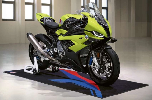 Bmw m1000rr 50 years m - kỷ niệm 5 thập kỷ của bmw motorportport trình làng - 7