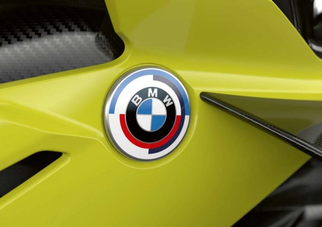 Bmw m1000rr 50 years m - kỷ niệm 5 thập kỷ của bmw motorportport trình làng - 8