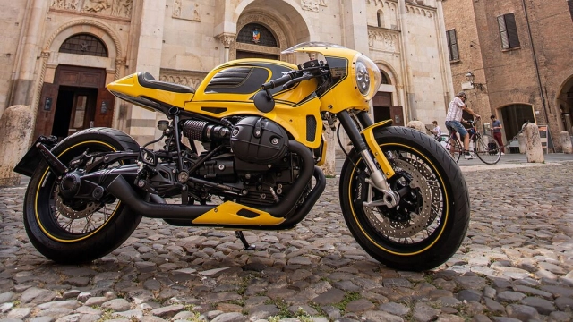 Bmw rninet độ theo phong cách xe đua retro - 1