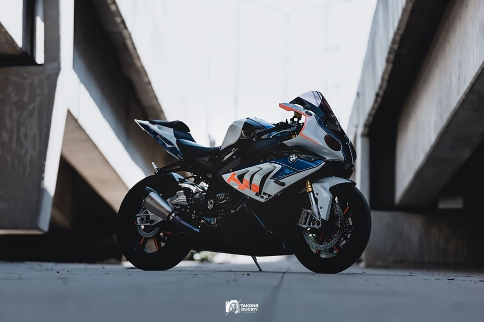 Bmw s1000rr độ đẹp sắc sảo trong diện mạo hp4 - 3