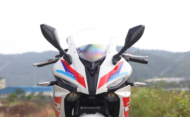 Bmw s1000rr mới xuất hiện mô hình nhái tại trung quốc - 1