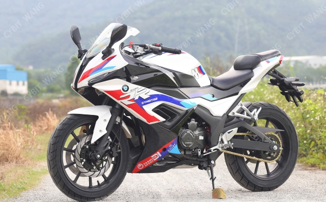 Bmw s1000rr mới xuất hiện mô hình nhái tại trung quốc - 3