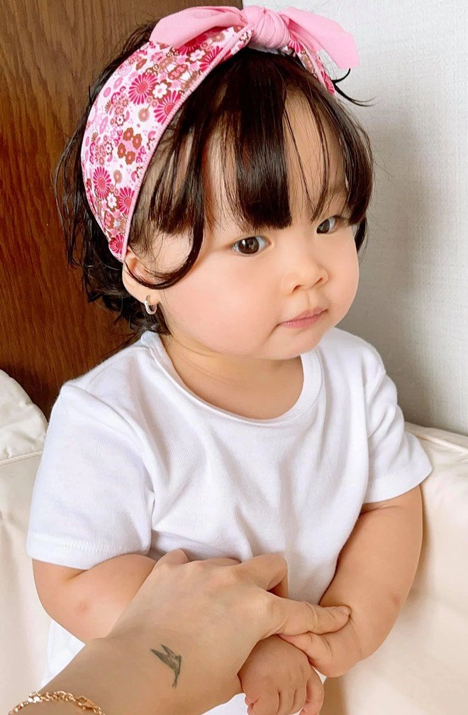 Bỏ 1 tỷ sang thái mua giống sinh con không thành pha lê giờ có con xinh với chồng hàn - 1