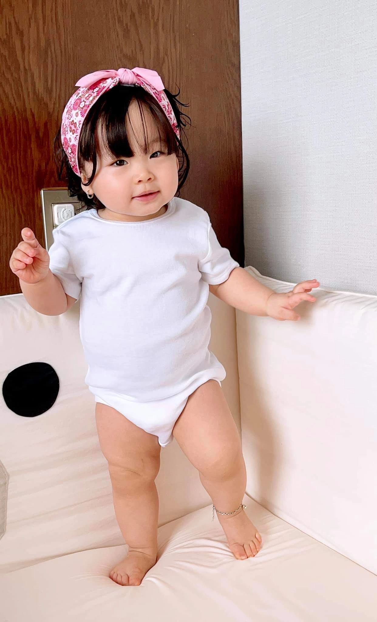 Bỏ 1 tỷ sang thái mua giống sinh con không thành pha lê giờ có con xinh với chồng hàn - 4