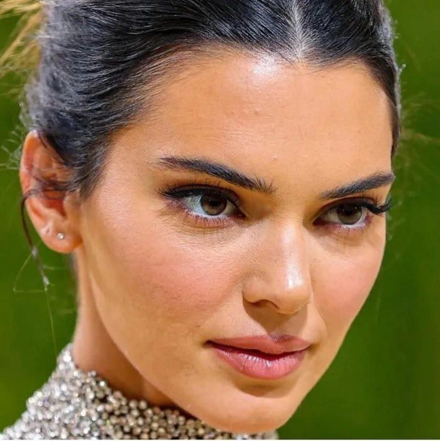 Bóc cận cảnh lớp make-up của các minh tinh mỹ nhân đình đám cũng mắc lỗi chí mạng - 3