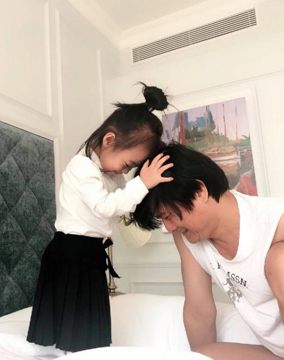 bom sex gợi cảm đất cần thơ rời showbiz làm mẹ kín tiếng chồng chiều con xinh - 10