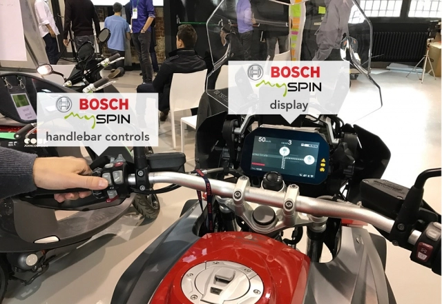 Bosch giới thiệu công nghệ màn hình chia đôi đầu tiên dành cho xe mô tô - 3