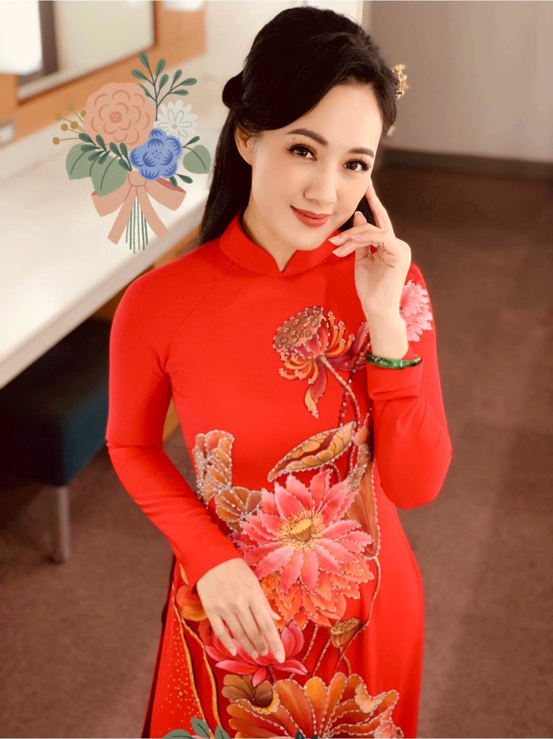 Btv hoài anh diện đầm hổ báo xuống phố phối màu cao tay dân tình khen nức nở - 2