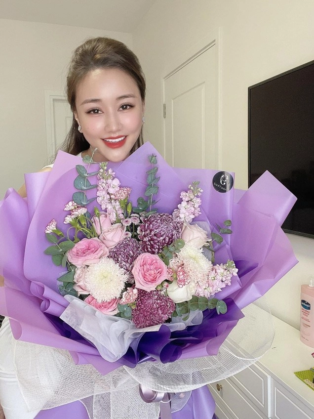 Ca sĩ từng được nhận định quyến rũ hơn hồ ngọc hà vẫn quyết dao kéo níu giữ thanh xuân - 33