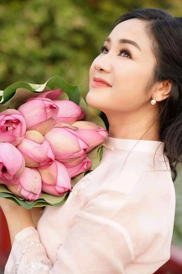 Các biểu tượng sắc đẹp việt thập niên trước người thăng hoa nhan sắc kẻ lụi tàn vì thẩm mỹ - 44