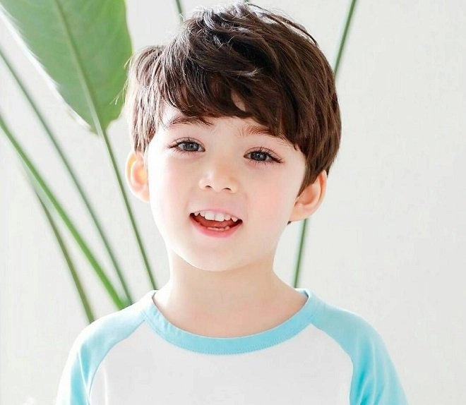 Các kiểu tóc cho bé trai 4 tuổi đẹp chất lừ theo xu hướng mới - 7