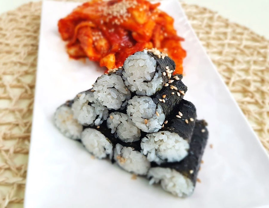 Cách làm kimbap ngon không bị tanh chuẩn vị hàn quốc - 2