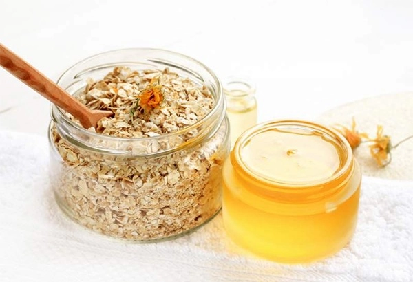 Cách làm mặt nạ yến mạch giúp trị mụn làm trắng da an toàn hiệu quả - 4